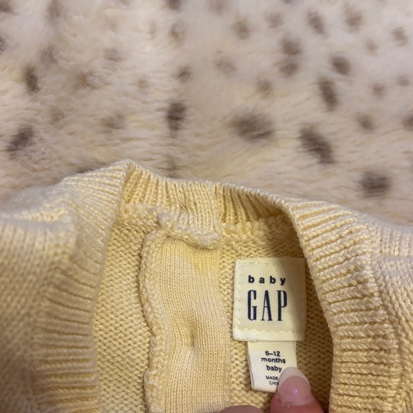 GAP Cream Knit Dress with Pink and Gray Pattern - Picture 4 of 5